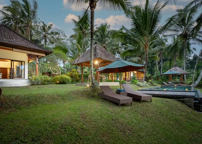 Green Sari Private Villa